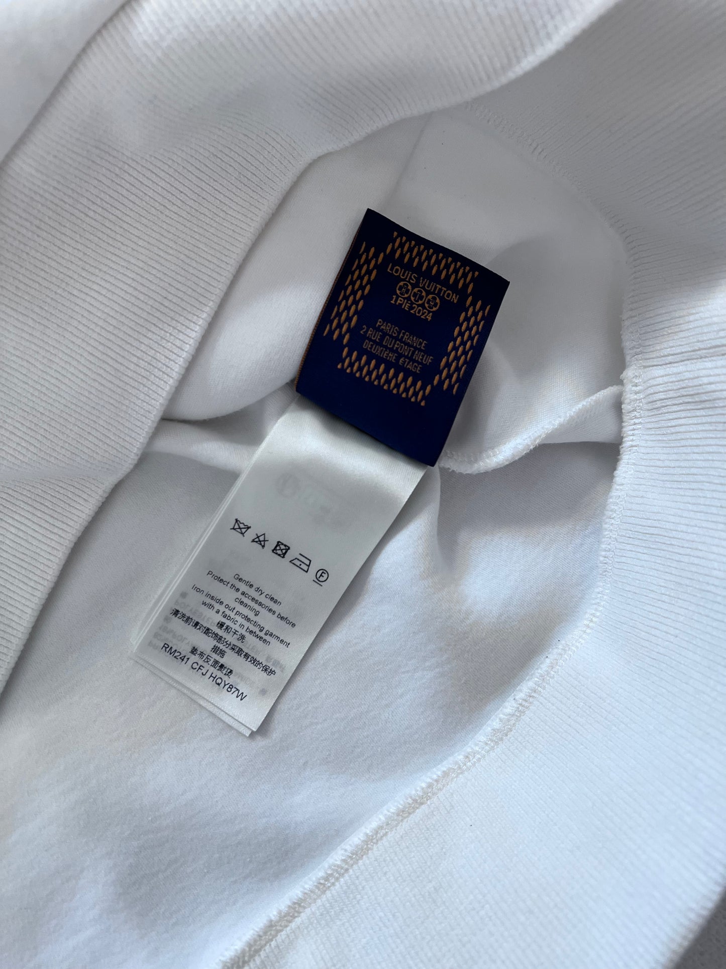 Louis Vuitton White Hoodie - Xia Office