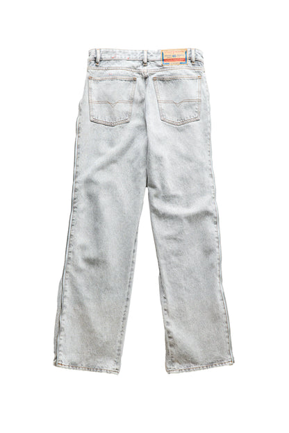 Dissel Side Zipper Grey Denim Jeans